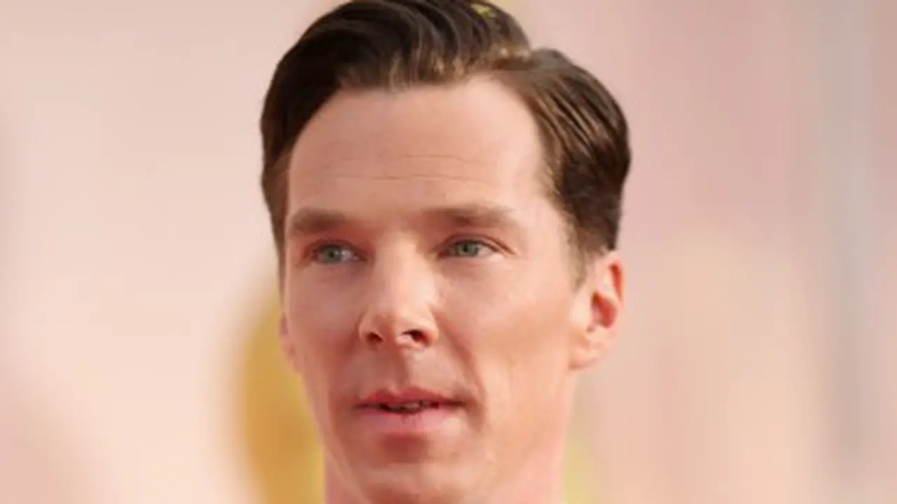 [Bintang] Benedict Cumberbatch