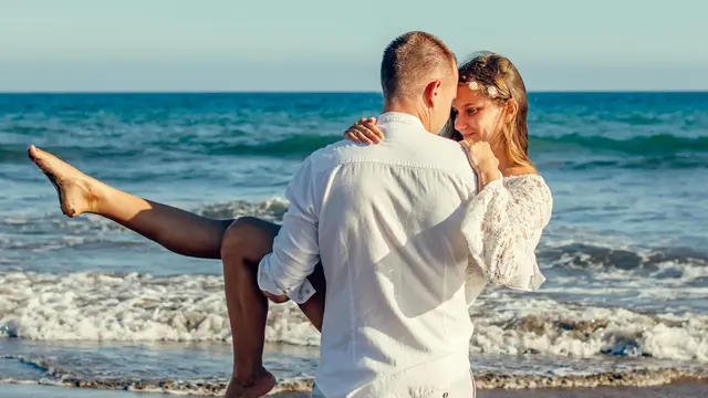 Ilustrasi Romantis