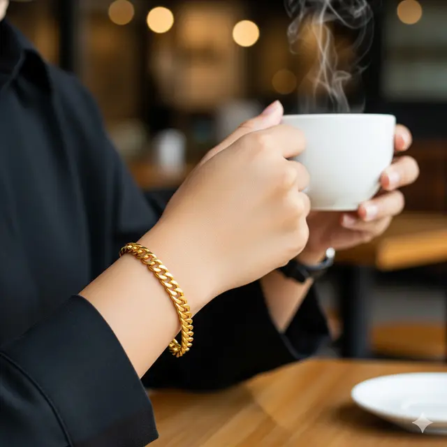 Model Gelang Emas 23 Karat 15 Gram dengan Motif Klasik