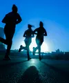 Demi keselamatan, perhatikan hal-hal berikut ini sebelum berlari. (Foto: Unsplash.com/Fitsum admasu).