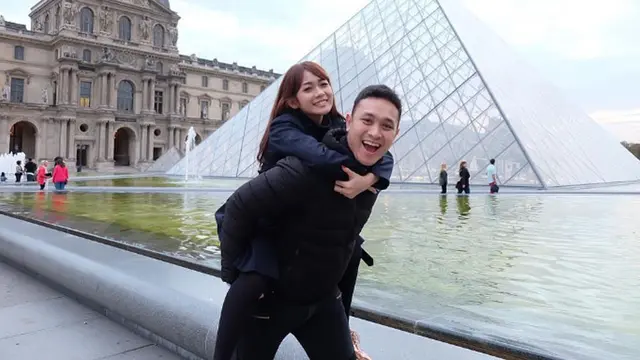 Gilang Dirga dan Adiezty Fersa