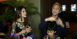 Giring Nidji,  istri, dan anak-anaknya punya hobi yang sama yaitu nonton bioskop. Giring pun merasa senang, saat bisa menonton bersama dan berbagi cerita sehabis film selesai.