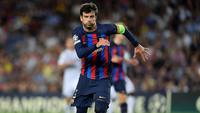 Gerard Pique. Bek tengah Spanyol berusia 35 tahun yang kini memasuki musim ke-15 bersama Barcelona sejak ditarik pulang dari Manchester United pada awal musim 2008/2009 ini total telah tampil dalam 125 laga di Liga Champions bersama dua klub, Manchester United dan Barcelona. Dari 125 laga tersebut, ia mampu mencetak 16 gol dan 2 assist serta sukses merebut 4 trofi Liga Champions, sekali diraihnya bersama MU pada musim 2007/2008 dan sisanya bersama Barcelona pada musim 2008/2009, 2010/2011 dan 2014/2015. (AFP/Pau Barrena)