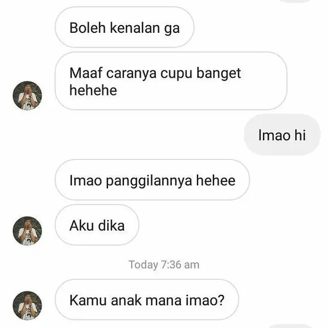 8 Chat Netizen saat Ajak Kenalan Ini Bikin Senyum Sendiri