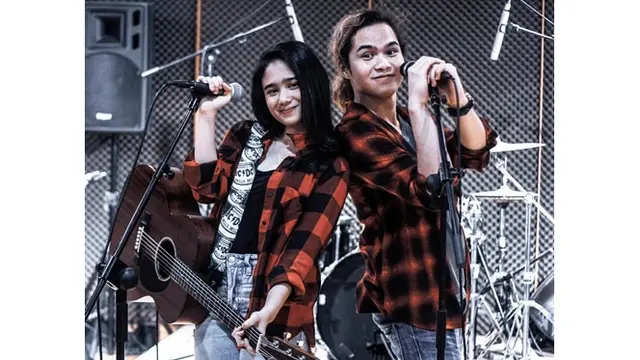 5 Momen Kedekatan Dul Jaelani dan Tissa Biani Pakai Baju Couple, Pasangan Serasi