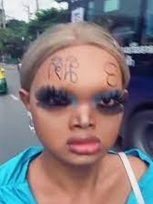 6 Potret Bulu Mata Terlalu Lentik Ini Nyeleneh Banget, Tampak Aneh