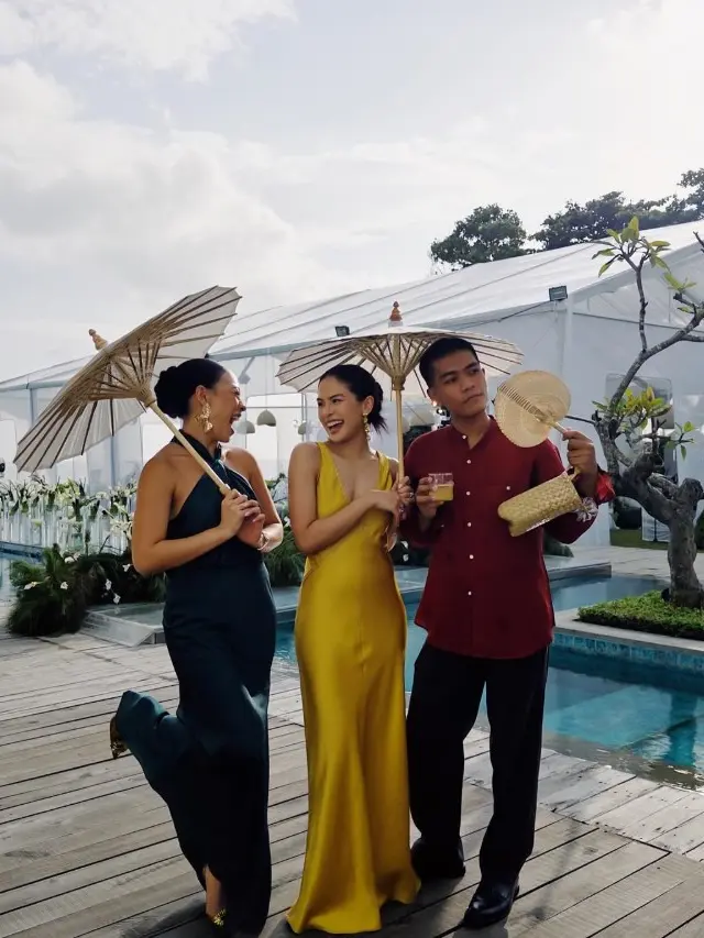 Gaya Kondangan Maudy Ayunda Terbaru