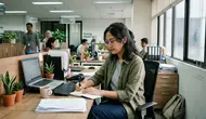 8 Cara Introvert di Kantor Tetap Produktif dan Percaya Diri