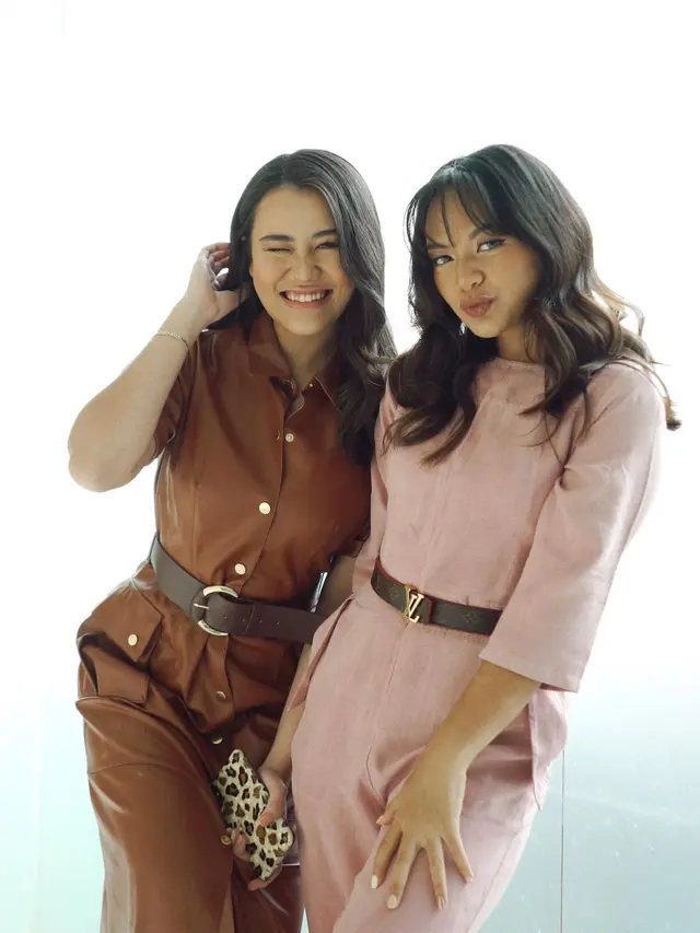 6 Potret Persahabatan Amel Carla dan Aaliyah Massaid, Friendship Goals