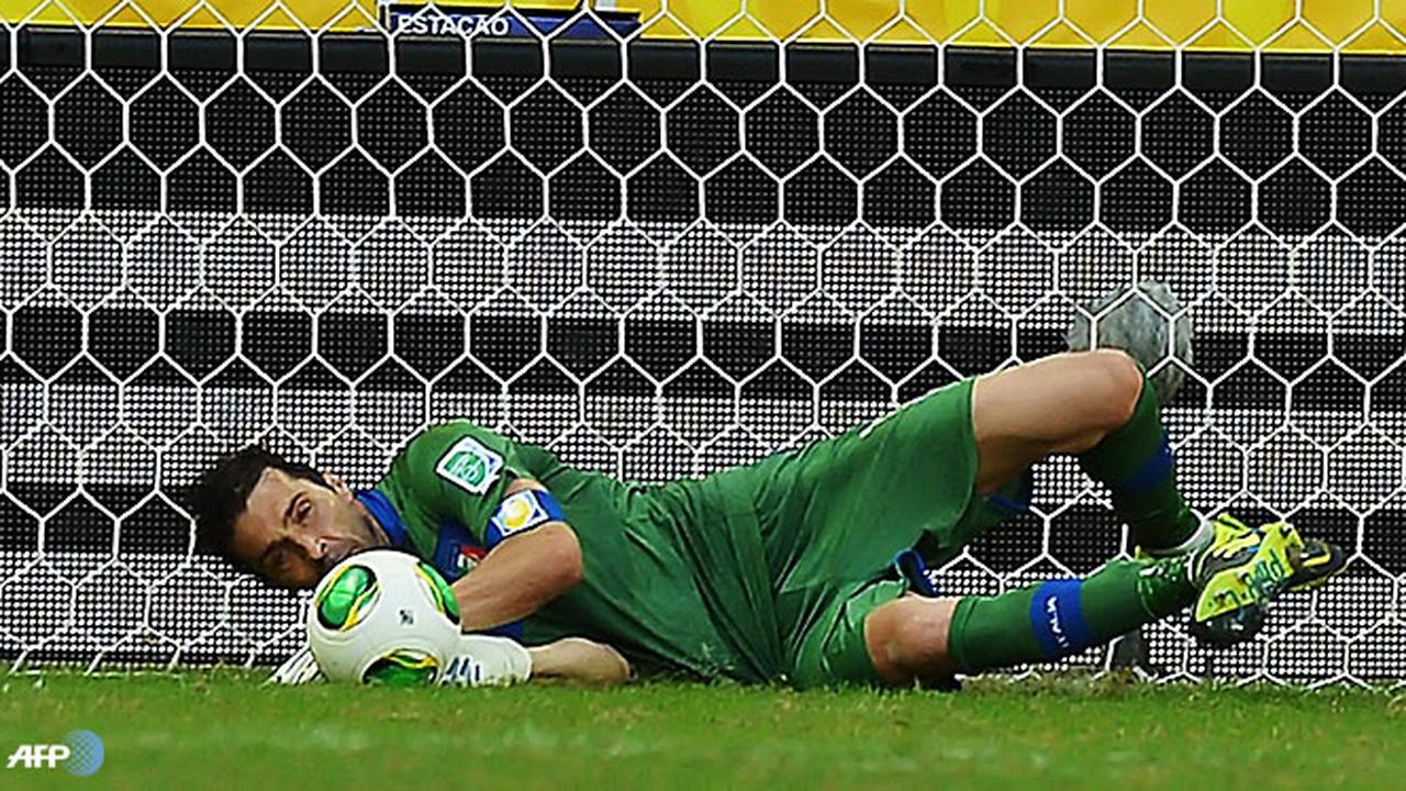 Buffon Bisa Tampil Hingga Usia 40 Tahun
