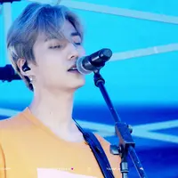 Young K DAY6 ceritakan perjuangannya semasa 6 tahun trainee di JYP Entertainment.