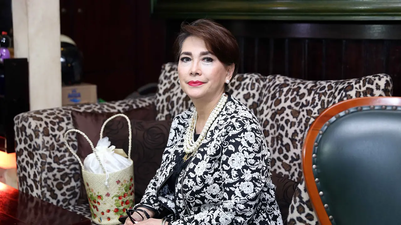 [Bintang] Widyawati