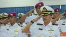 Citizen6, Surabaya: Dari jumlah 150 orang tersebut, 144 orang diantaranya berasal dari TNI AL, empat orang dari TNI AD, dan dua orang dari TNI AU. Terdapat tiga personil Kowal s ekaligus menjadi warna Diklapa angkatan ke - 20 kali ini. (Pengirim: Penkoban
