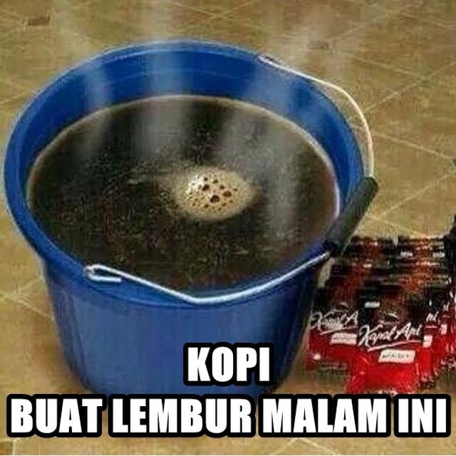 7 Meme Kocak Orang Kebanyakan Lembur Kerja Ini Bikin Geleng Kepala