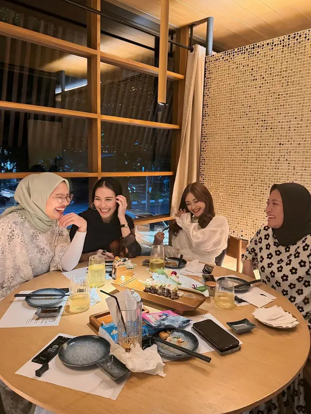 Ayu Ting Ting bukber (Instagram/ayutingting92)