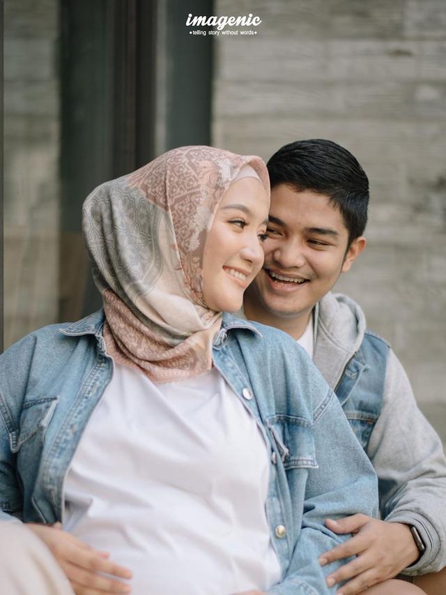 Jelang Melahirkan, Ini 6 Potret Maternity Shoot Erica Putri dan Suami