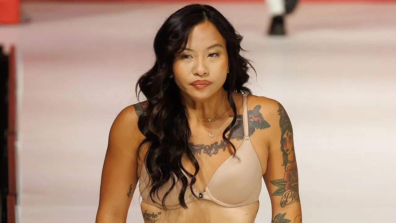 Victoria's Secret di Runway of Dreams, New York Fashion Week hari terakhir