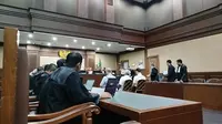Soal Vonis Uang Pengganti Rp1,9 Triliun, Kubu Robert Indarto: Jual Kolor pun Tak Terbayar