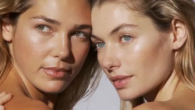 (c) thehoustoneffect/youtube.com