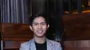 Pertama kali mengisi soundtrack film Indonesia, Cakra Khan merasa nggak pede. Terlebih bukan film abal-abal. (Nurwahyunan/Bintang.com)