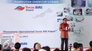 Dirut BRI Asmawi Syam memberikan paparan saat grand launching Teras BRI Kapal di kawasan Muara Angke, Jakarta, Selasa (4/8/2015). Keberadaan Teras BRI Kapal sebagai layanan perbankan untuk masyarakat pesisir Kepulauan Seribu. (Liputan6.com/Faizal Fanani)
