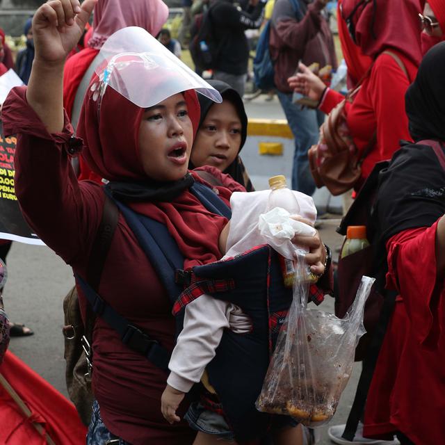 Pemerintah Ajak Buruh Dan Pengusaha Rancang Pp Turunan Uu Cipta Kerja Bisnis Liputan6 Com