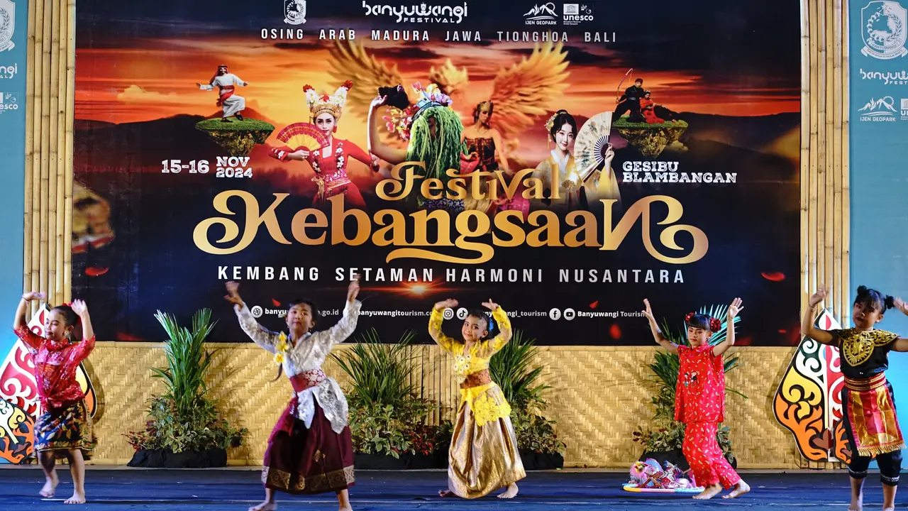Rayakan Keberagaman Budaya, Pemkab Banyuwangi Gelar Festival Kebangsaan Bertema 'Kembang Setaman Harmoni Nusantara'