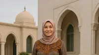 TOP 3 HOT: Rekomendasi Gamis Batik Lurik hingga Model Tunik Untuk Wanita Mungil