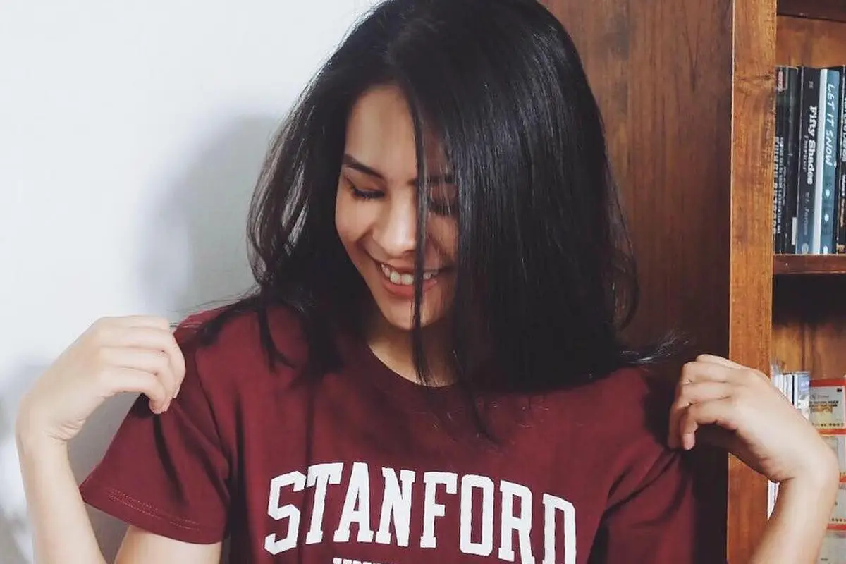 Maudy Ayunda (Instagram/ maudyayunda - https://www.instagram.com/p/BukqhKQAkqR/)