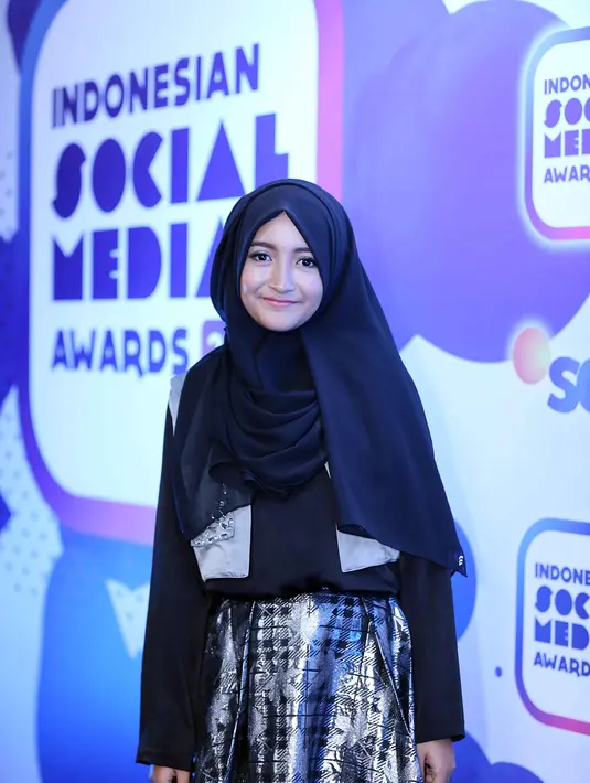 Perempuan asal Depok Arafah Rianti mengawali kariernya dalam dunia entertainmen dari komika. Keluar sebagai runner up Stand up Comedy Academy 2 (SUCA) Indosiar. Kini namanya mulai banyak dikenal di masyarakat. (Nurwahyunan/Bintang.com)