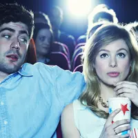 Apakah si dia benar-benar mencintai kamu, atau ia hanya ingin bermain denganmu? Inilah 5 tanda jika kamu hanya dianggap mainannya. 