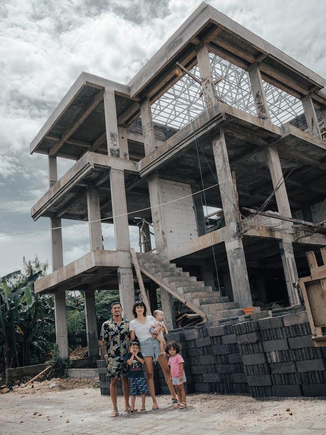 Dekat dengan GWK, Ini 7 Potret Rumah Fandy Christian dan Dahlia Poland di Bali