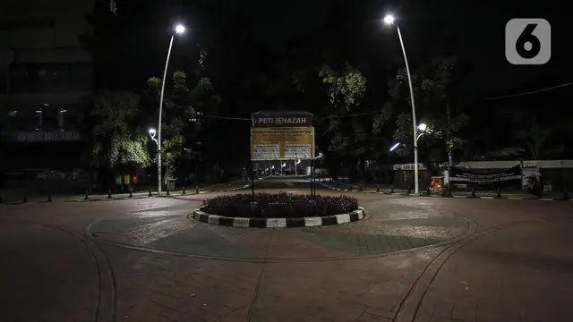 FOTO: Hari Kedua Pembatasan Mobilitas Warga Jakarta