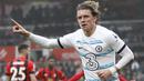 Selebrasi pemain Chelsea, Conor Gallagher, setelah mencetak gol pertama bagi timnya ke gawang Bournemouth dalam pertandingan lanjutan pekan ke-35 Liga Inggris 2022/2023 yang berlangsung di Vitality Stadium, Sabtu (6/5/2023). (AFP/Ian Kington)