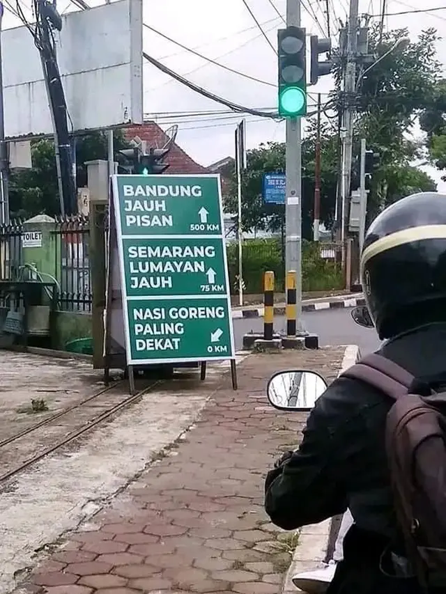 6 Trik Marketing Jualan Nasi Goreng Ini Kelewat Kreatif, Kocak