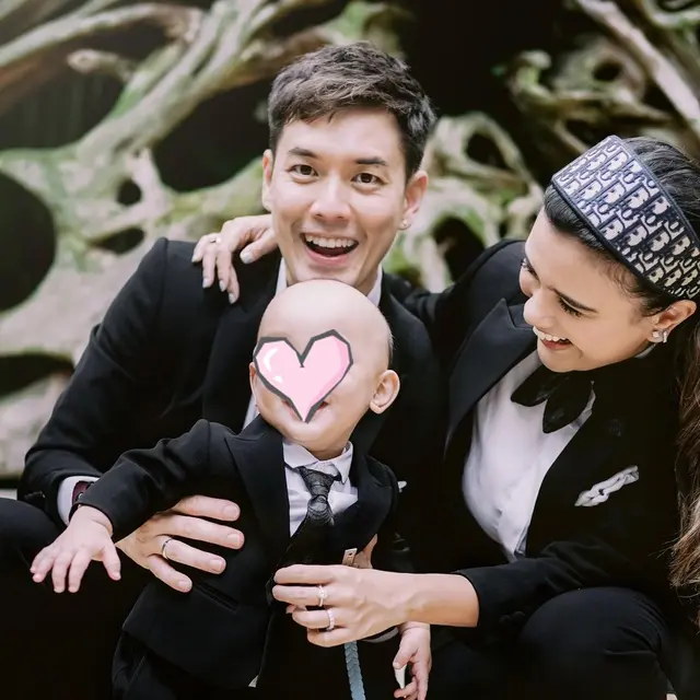 6 Potret Perayaan Ultah Anak ke-1 Audi Marissa, Sudah Pandai Berekspresi
