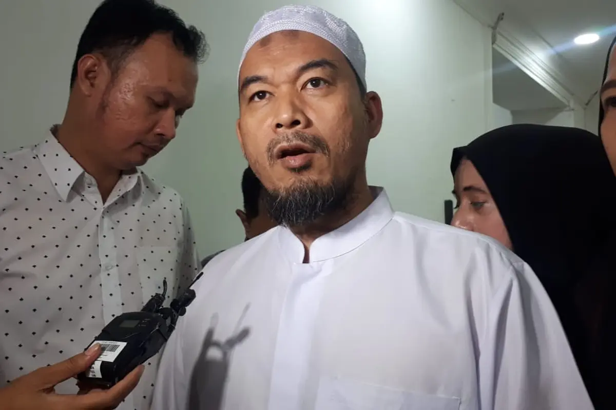 Ansufri Idrus Sambo alias Ustaz Sambo telah rampung menjalani pemeriksaan di Polda Metro Jaya. (Merdeka.com)