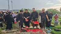 Anji Manji Cerita Detik-Detik Ibunda Embuskan Napas Terakhir, Simpan Gelang Haji Sebagai Kenangan