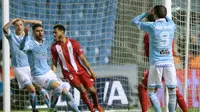 Striker Celta Vigo, Iago Aspas menyesali kegagalanya memaksimalkan peluang di gawang Sevilla. Celta harus bermain imbang 2-2 melawan Sevilla di le kedua Copa Del Rey, Jumat (12/2/2016) dinihari WIB /AFP