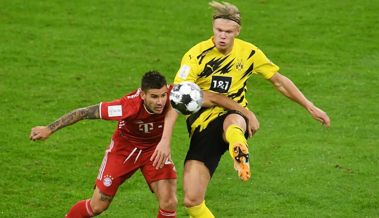 Selanjutnya ada Lucas Hernandes (kiri) yang bermain untuk Bayern Munchen sebagai bek kiri. (Foto: AFP/Andreas Gebert)