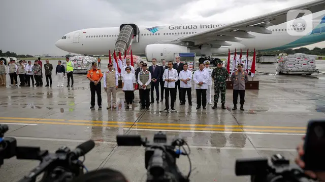 Presiden Joko Widodo Lepas Bantuan Logistik Untuk Korban Gempa Turki Suriah