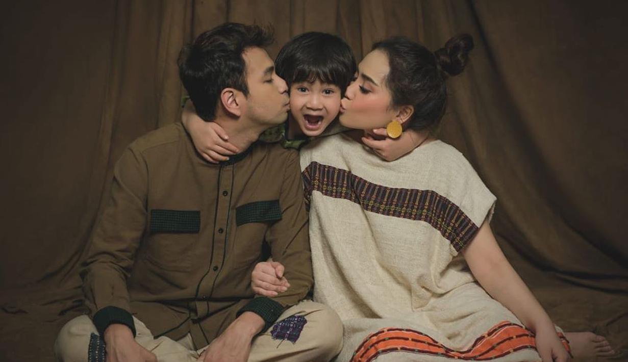 Cerita Rumah Tangga Raffi Ahmad dan Nagita Slavina yang ...