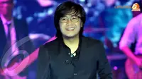 Duet Bareng Dewi Perssik, Ari Lasso: <i>She so Hot</i>