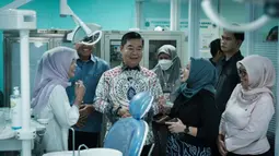 Program Pemeriksaan Kesehatan Gratis (CKG) yang digagas Presiden Prabowo Subianto menjadi kado ulang tahun kepada masyarakat secara resmi akan dimulai pada 10 Februari 2025. (YASUYOSHI CHIBA/AFP)