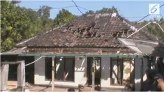 Buntut penyerangan yang dilakukan warga, sebanyak 23 warga Ahmadiyah masih diungsikan di kantor polisi hingga suasana kondusif.
