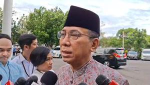 Ketum PBNU Yahya Cholil Staquf atau Gus Yahya meminta pemerintah RI memanfaatkan Board of Peace untuk mewujudkan perdamaian antara Amerika Serikat dan Iran. (Liputan6.com/Lizsa Egeham)