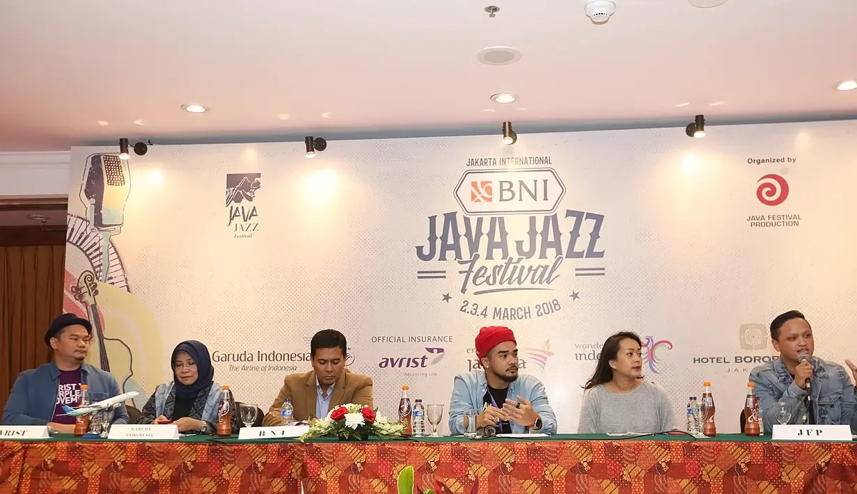 Acara JJF 2018 akan berlangsung di JIExpo Kemayoran, Jakarta Pusat mulai tanggal 2 hingga 4 Maret. Tidak hanya penampilan solo, ada juga 11 kolaborasi untuk meramaikan perhelatan. (Bambang E. Ros/Bintang.com)