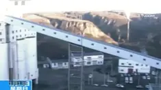 Sebuah tambang batu bara runtuh di China. Sebanyak 21 orang tewas di bawah tanah dan 66 lainnya dievakuasi ke tempat yang aman.