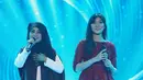 Isyana mengaku sangat senang berduet dengan Fatin Shidqia dengan menyanyikan lagu sang idola Iwan Fals. (Deki Prayoga/Bintang.com)