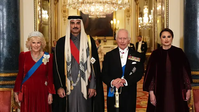 Ratu Camilla Muncul di Jamuan Kenegaraan Pakai Tiara Koleksi Ratu Elizabeth II, Pasangan Beckham Jadi Tamu Kejutan